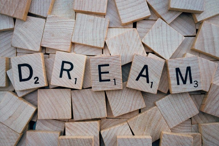Vision Board Ideas: Inspiration to Help Moms Dream Big and Stay Focused