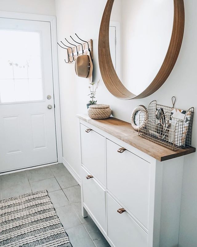 Small Entryway Decor Ideas That Make a Big First Impression